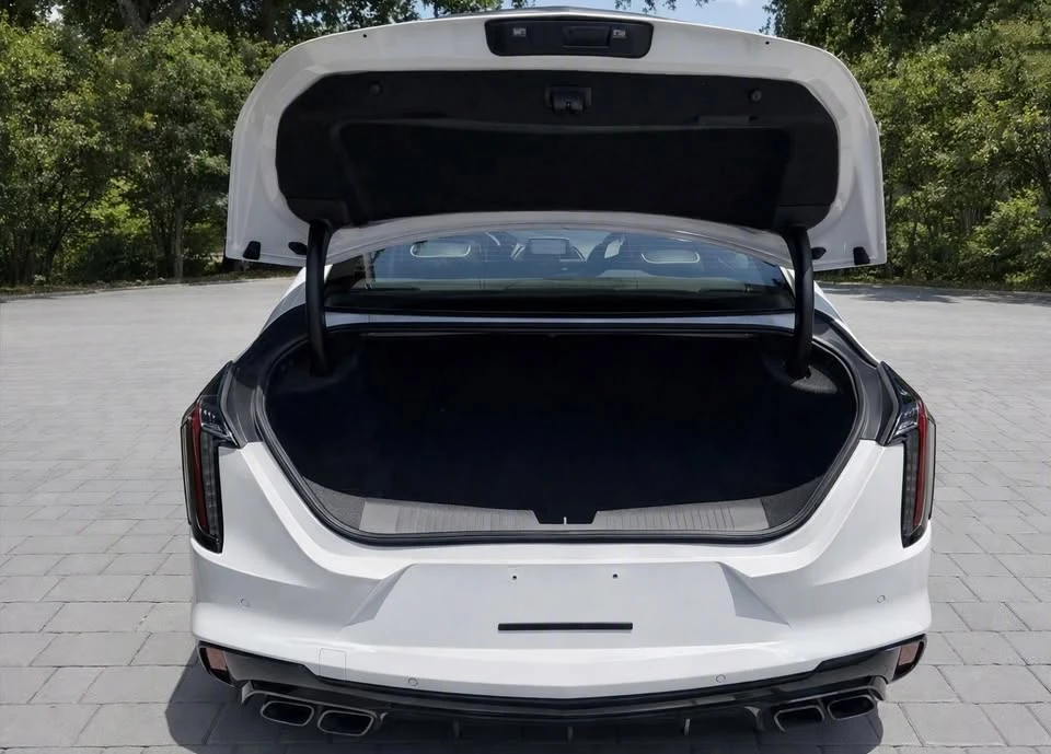 2022 Cadillac CT4-V Blackwing - Image 8 of 20