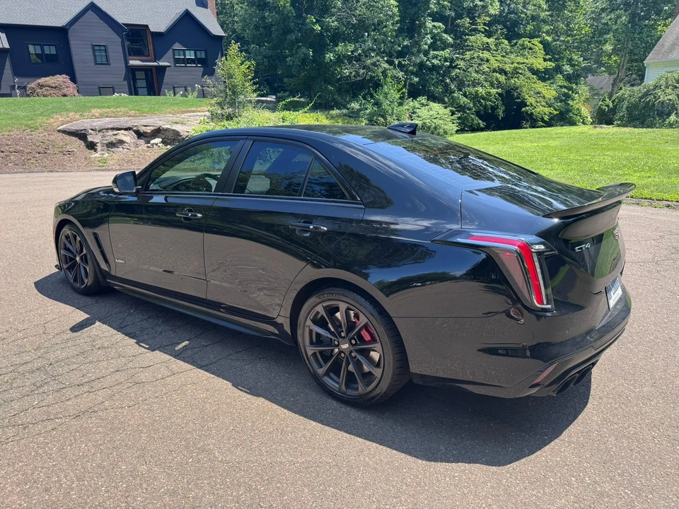 2022 Cadillac CT4-V Blackwing - Image 7 of 31