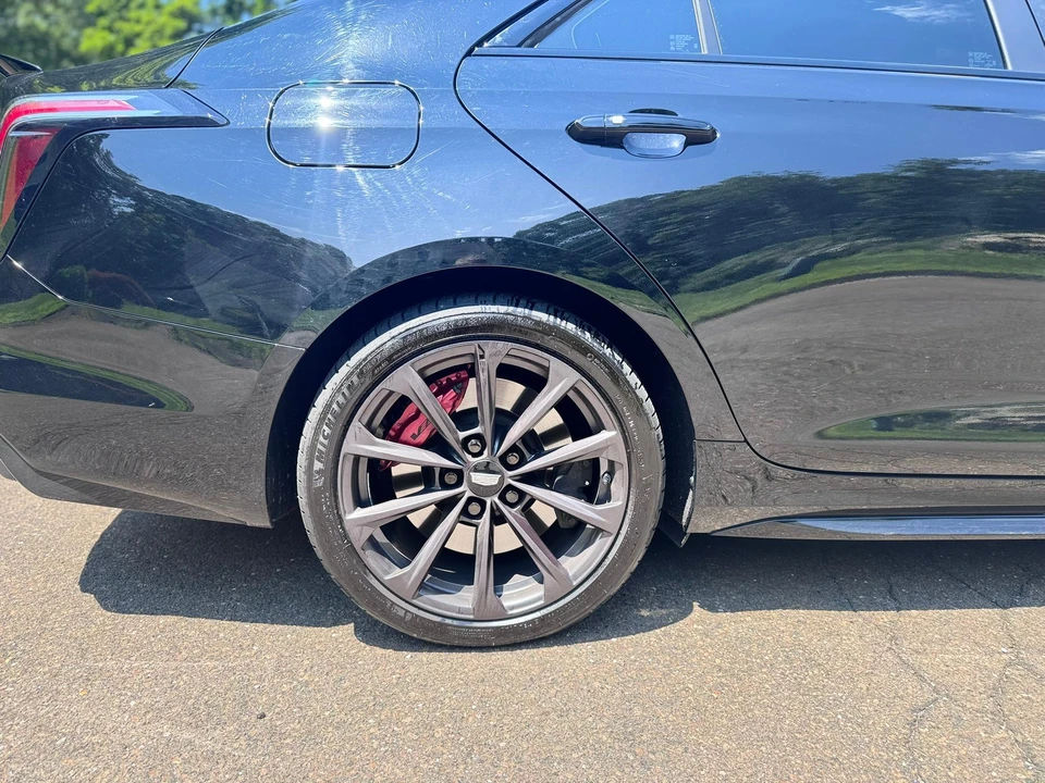 2022 Cadillac CT4-V Blackwing - Image 15 of 31