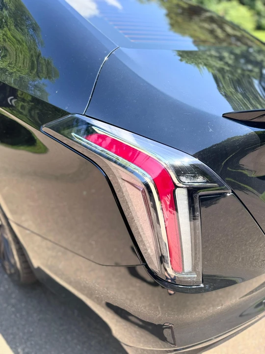 2022 Cadillac CT4-V Blackwing - Image 11 of 31