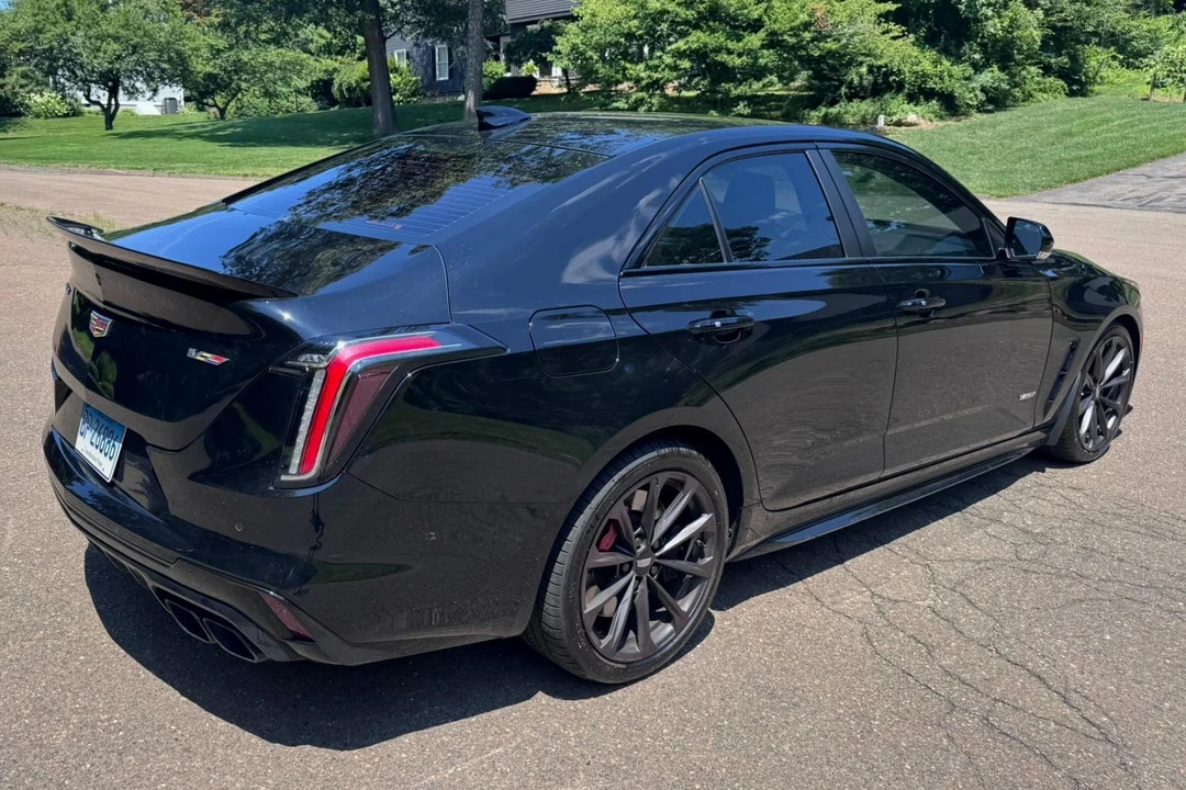 2022 Cadillac CT4-V Blackwing - Image 4 of 31