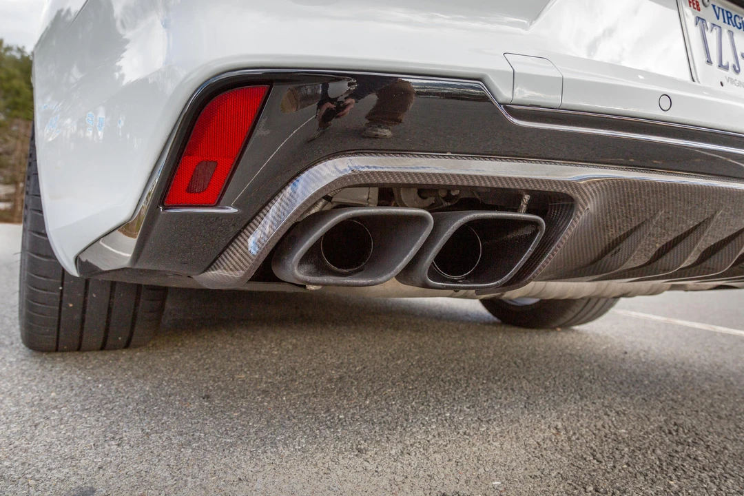 2022 Cadillac CT4-V Blackwing - Image 24 of 31