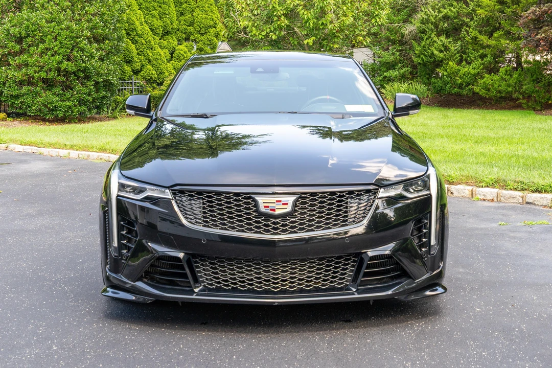 2022 Cadillac CT4-V Blackwing - Image 2 of 31