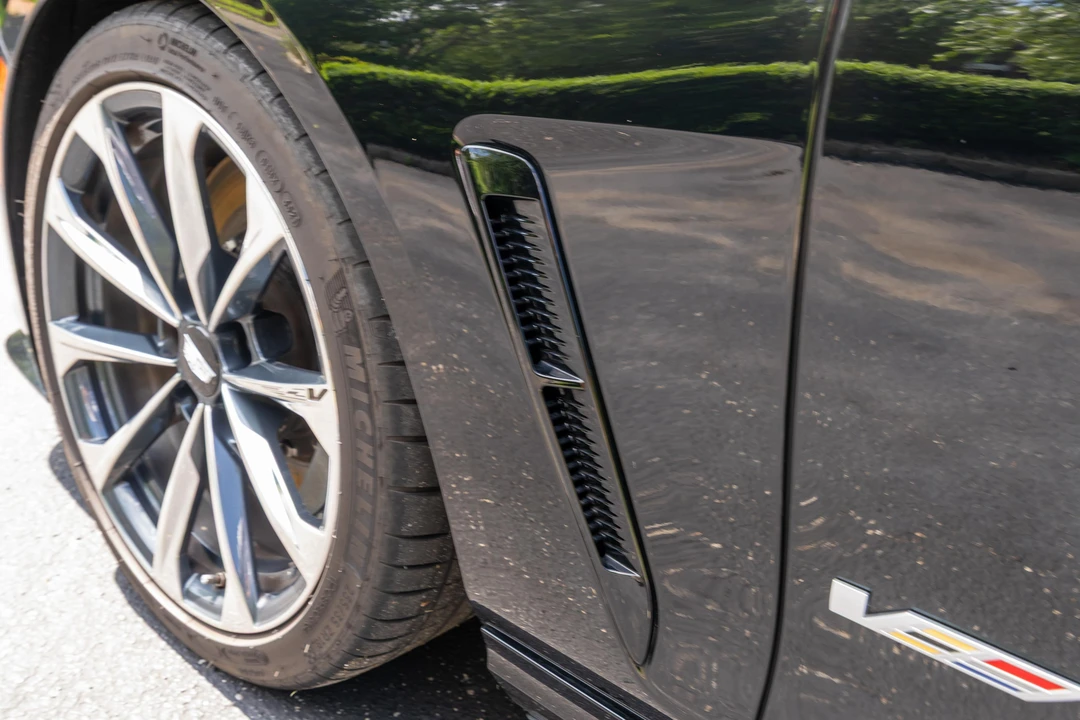 2022 Cadillac CT4-V Blackwing - Image 26 of 31