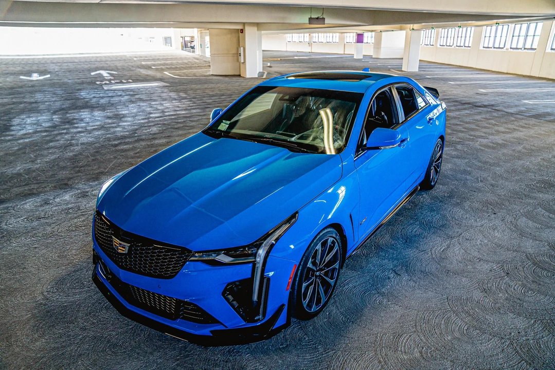 2022 Cadillac CT4-V Blackwing - Image 9 of 31