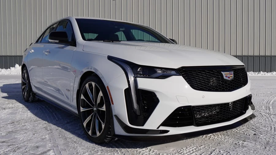 2022 Cadillac CT4-V Blackwing - Image 26 of 31