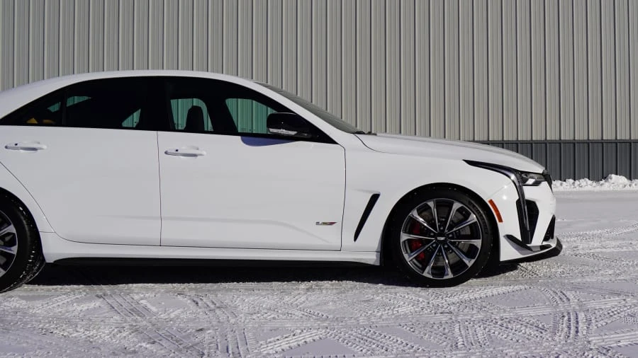 2022 Cadillac CT4-V Blackwing - Image 28 of 31