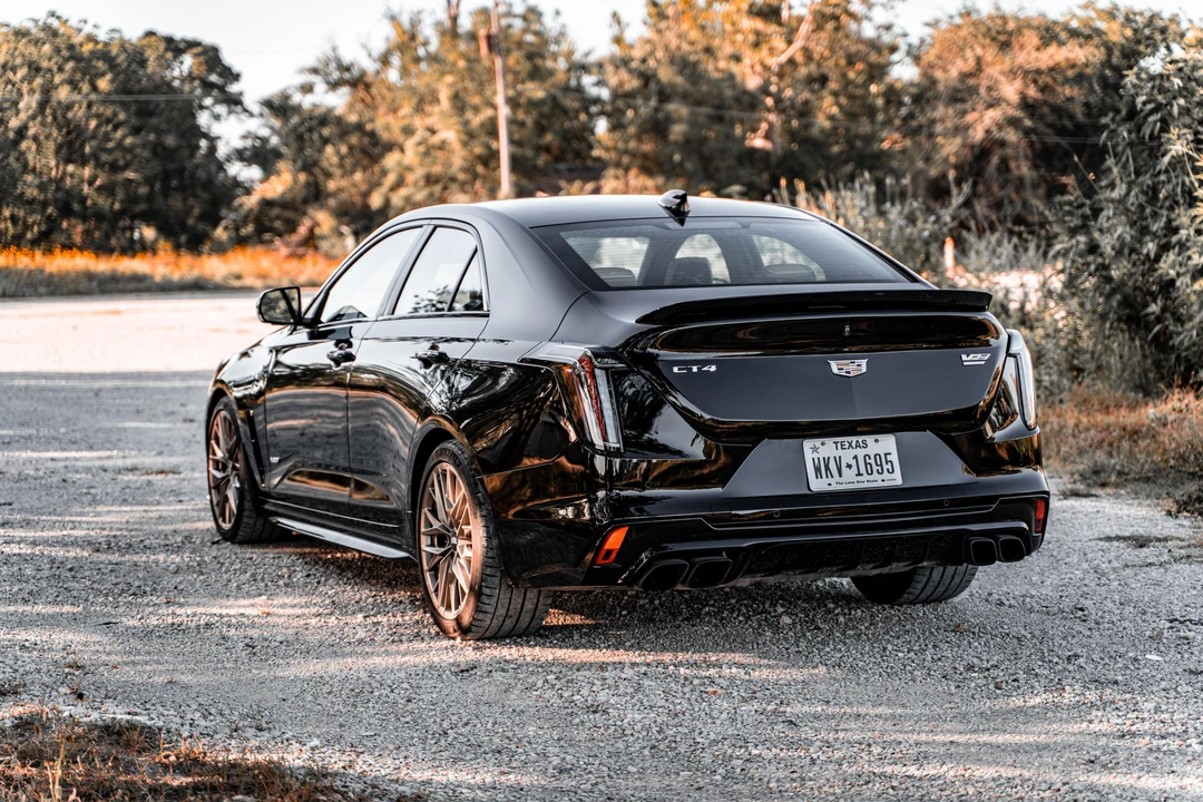 2022 Cadillac CT4-V Blackwing - Image 11 of 31