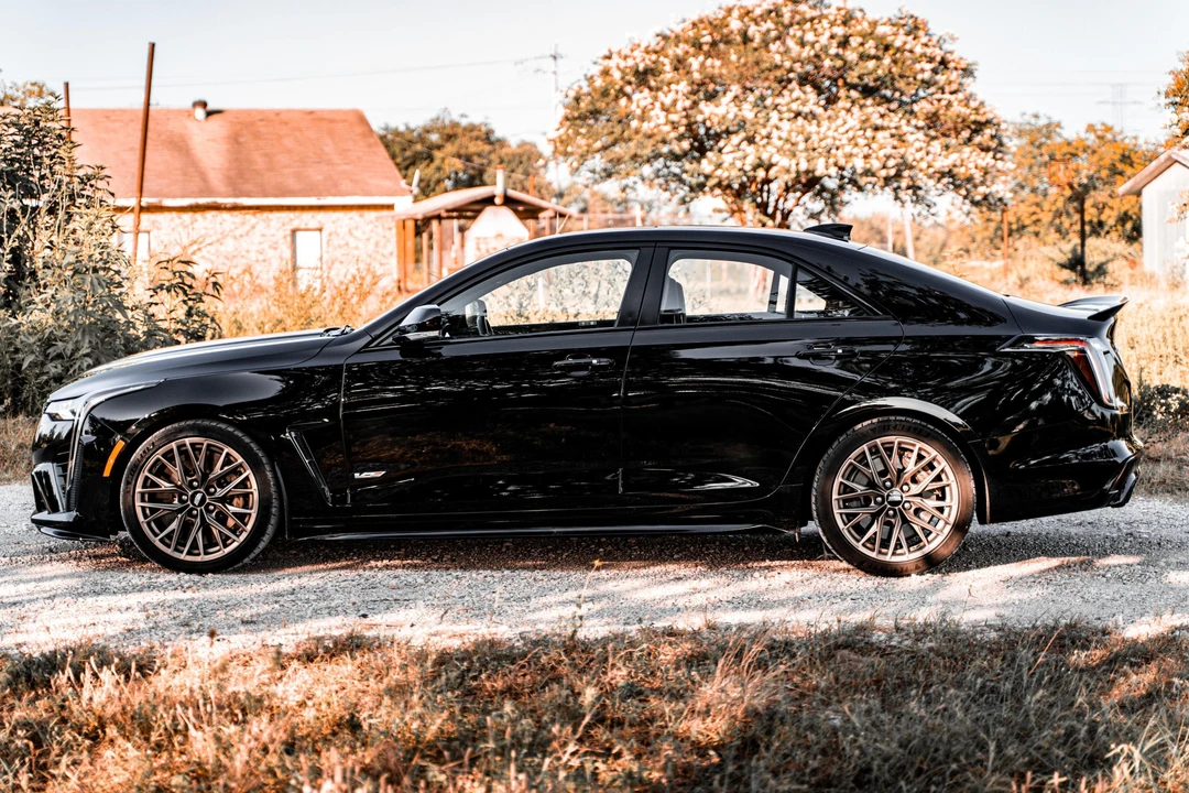 2022 Cadillac CT4-V Blackwing - Image 3 of 31