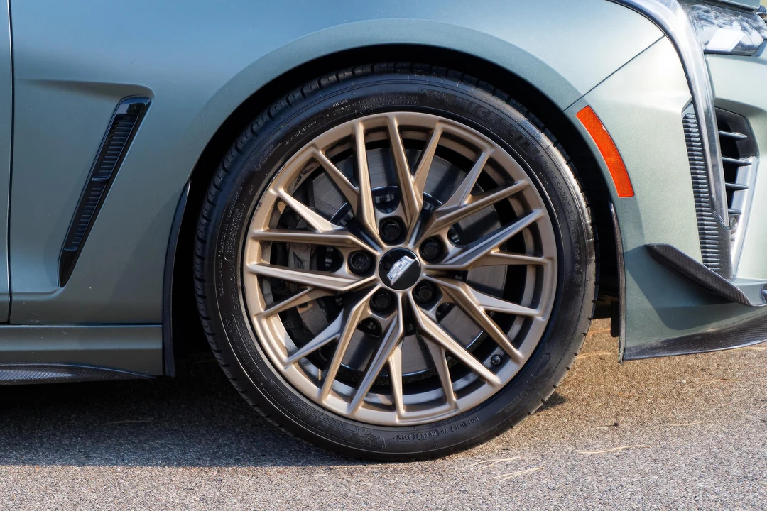2022 Cadillac CT4-V Blackwing - Image 24 of 31
