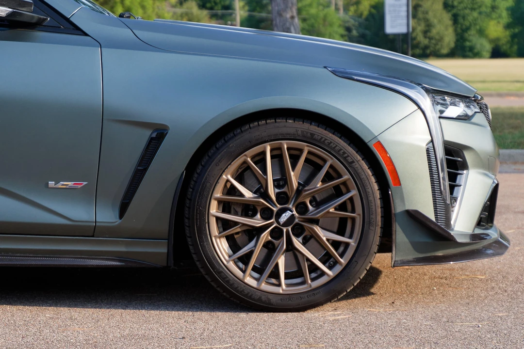 2022 Cadillac CT4-V Blackwing - Image 22 of 31
