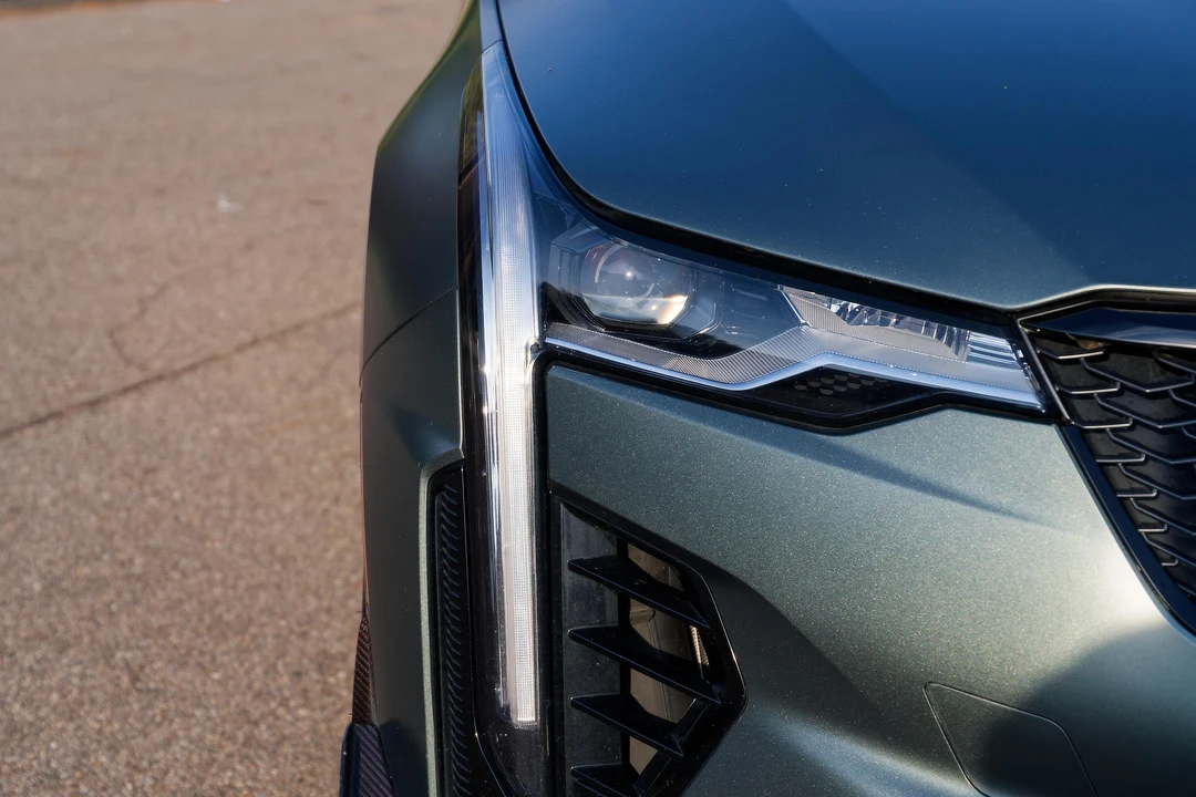 2022 Cadillac CT4-V Blackwing - Image 12 of 31