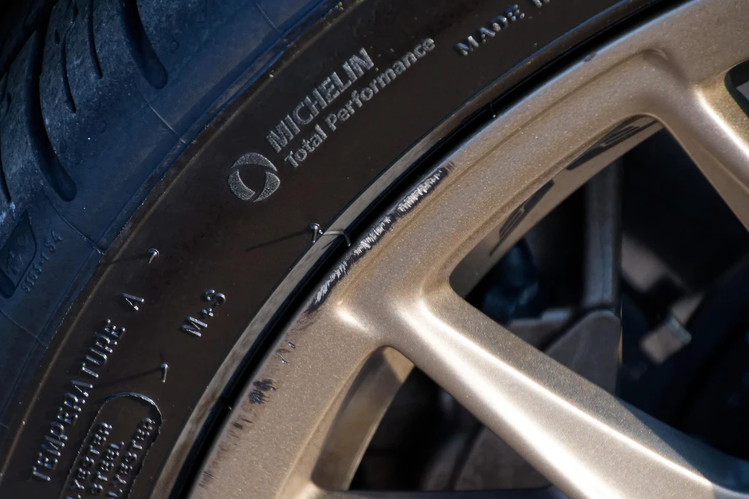 2022 Cadillac CT4-V Blackwing - Image 27 of 31
