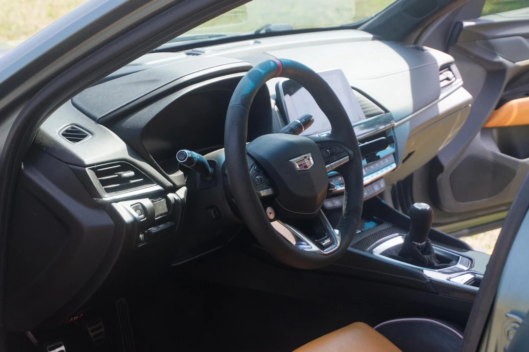 2022 Cadillac CT4-V Blackwing - Image 28 of 31