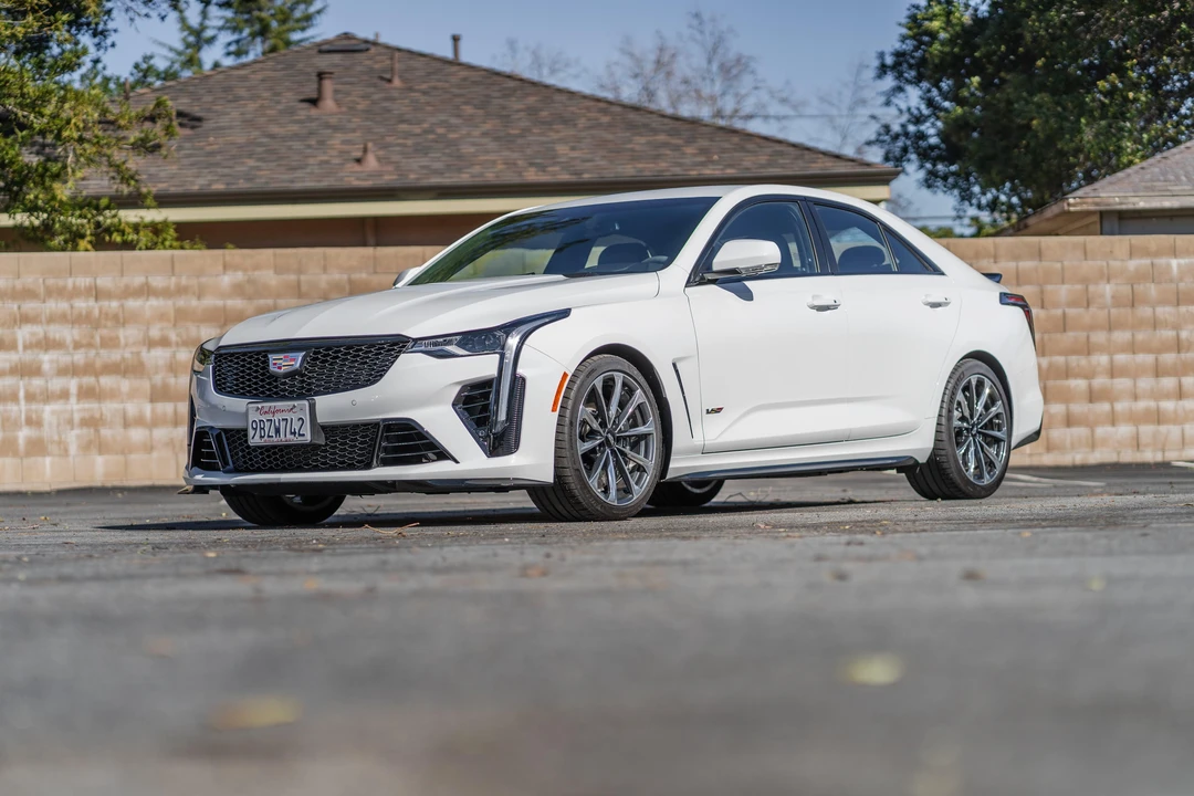2022 Cadillac CT4-V Blackwing - Image 10 of 31