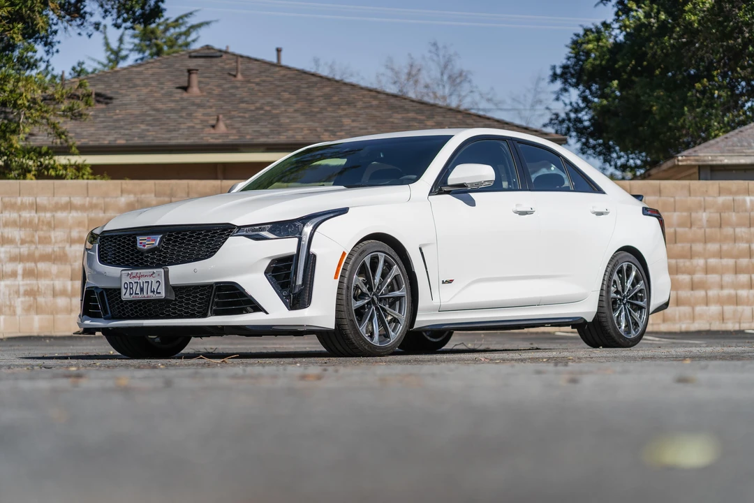 2022 Cadillac CT4-V Blackwing - Image 11 of 31