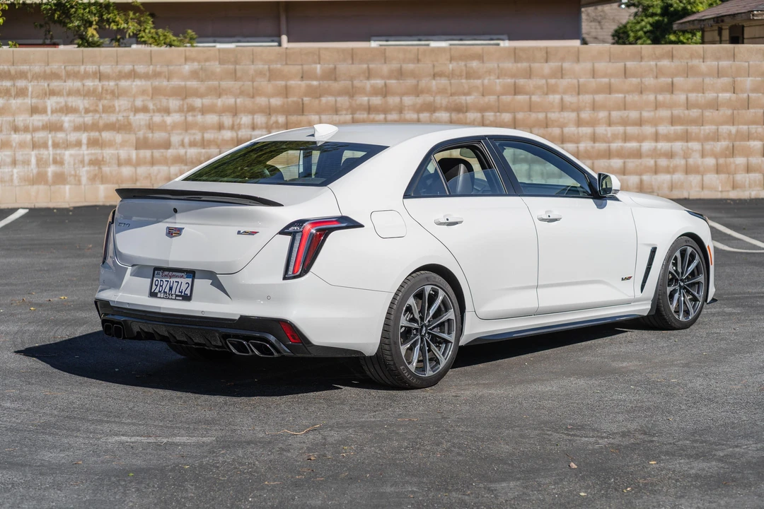 2022 Cadillac CT4-V Blackwing - Image 18 of 31