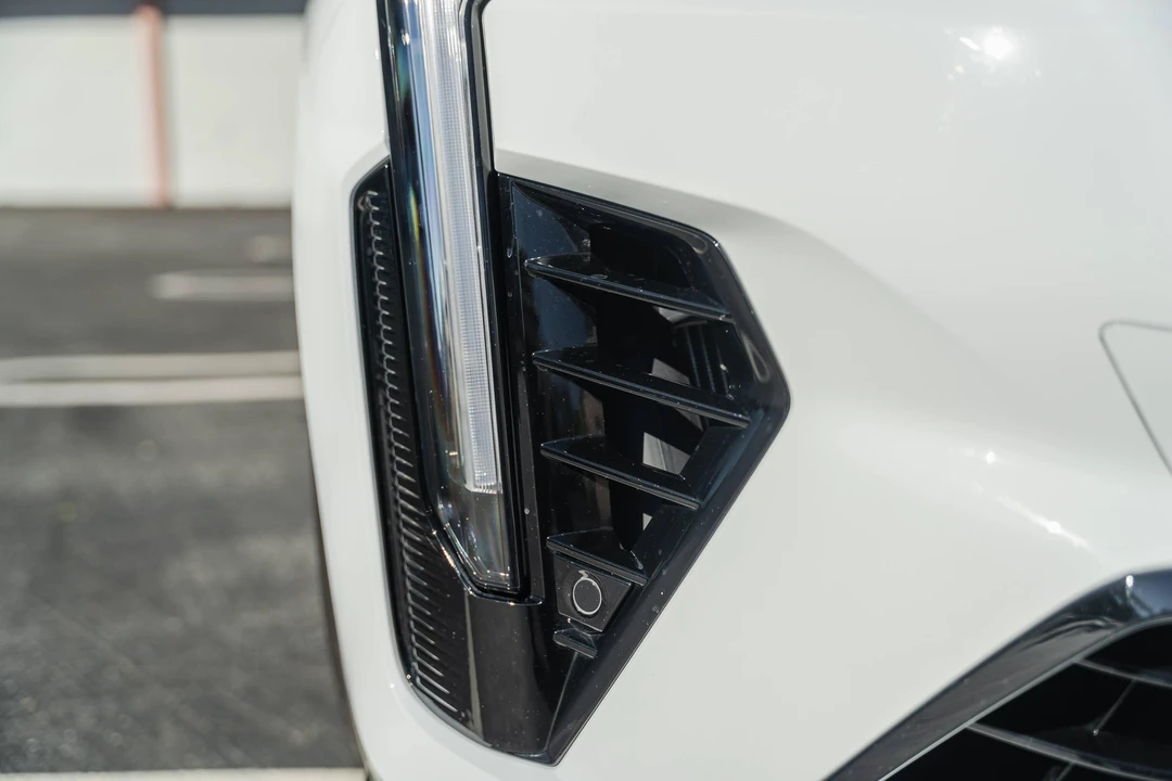 2022 Cadillac CT4-V Blackwing - Image 27 of 31