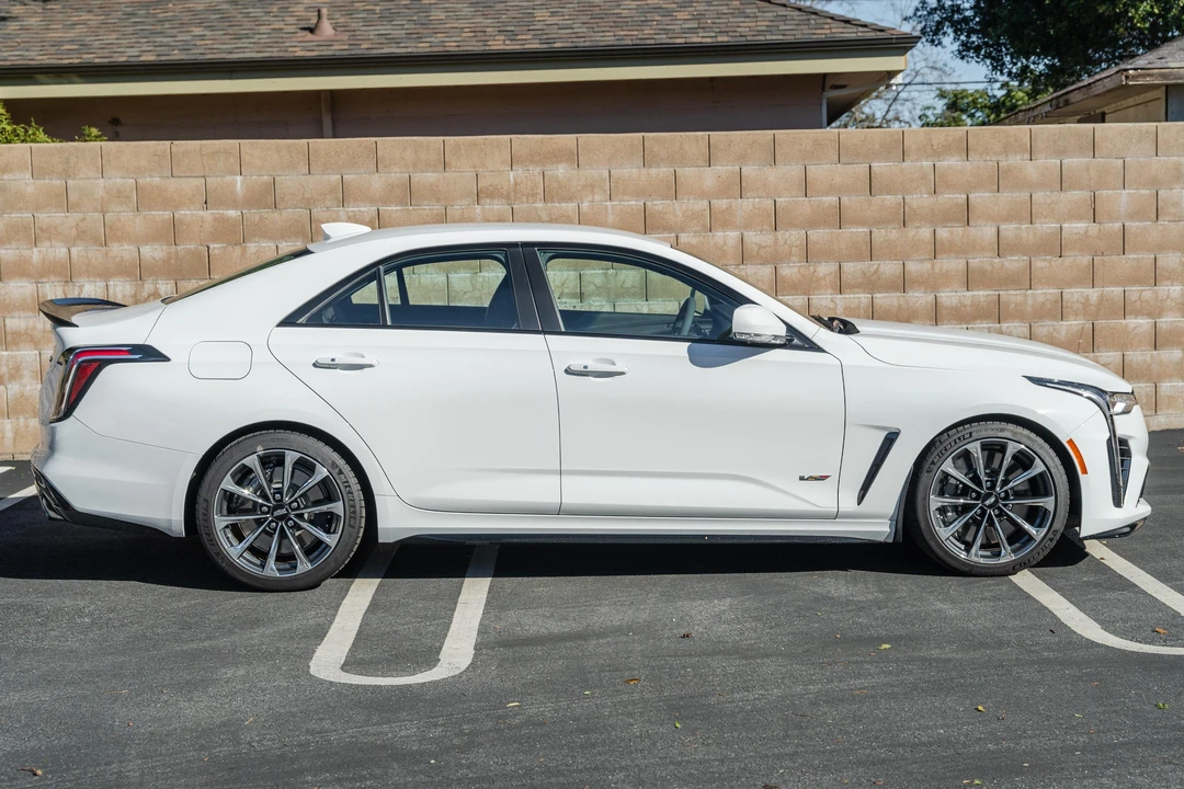 2022 Cadillac CT4-V Blackwing - Image 3 of 31
