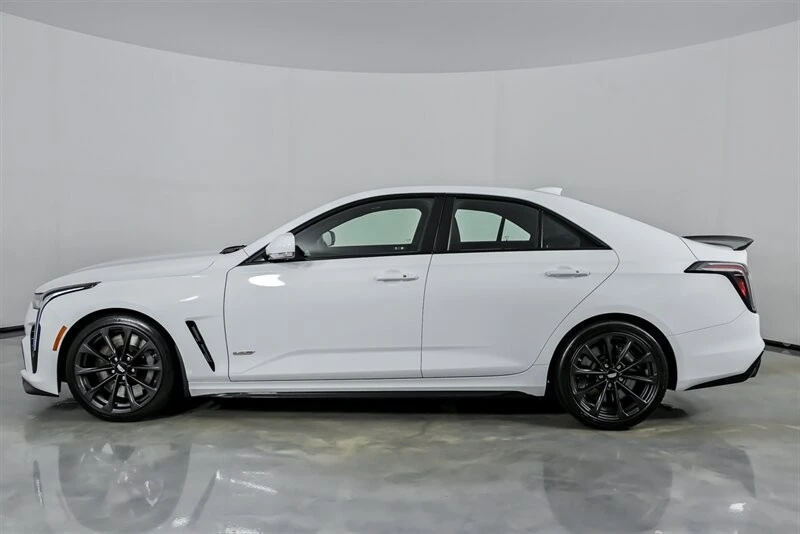 2022 Cadillac CT4-V Blackwing - Image 8 of 21