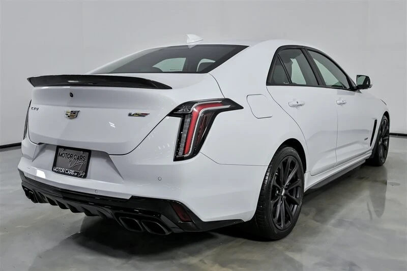 2022 Cadillac CT4-V Blackwing - Image 12 of 21