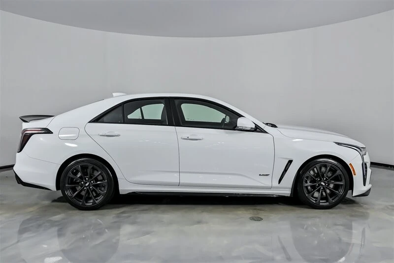 2022 Cadillac CT4-V Blackwing - Image 14 of 21