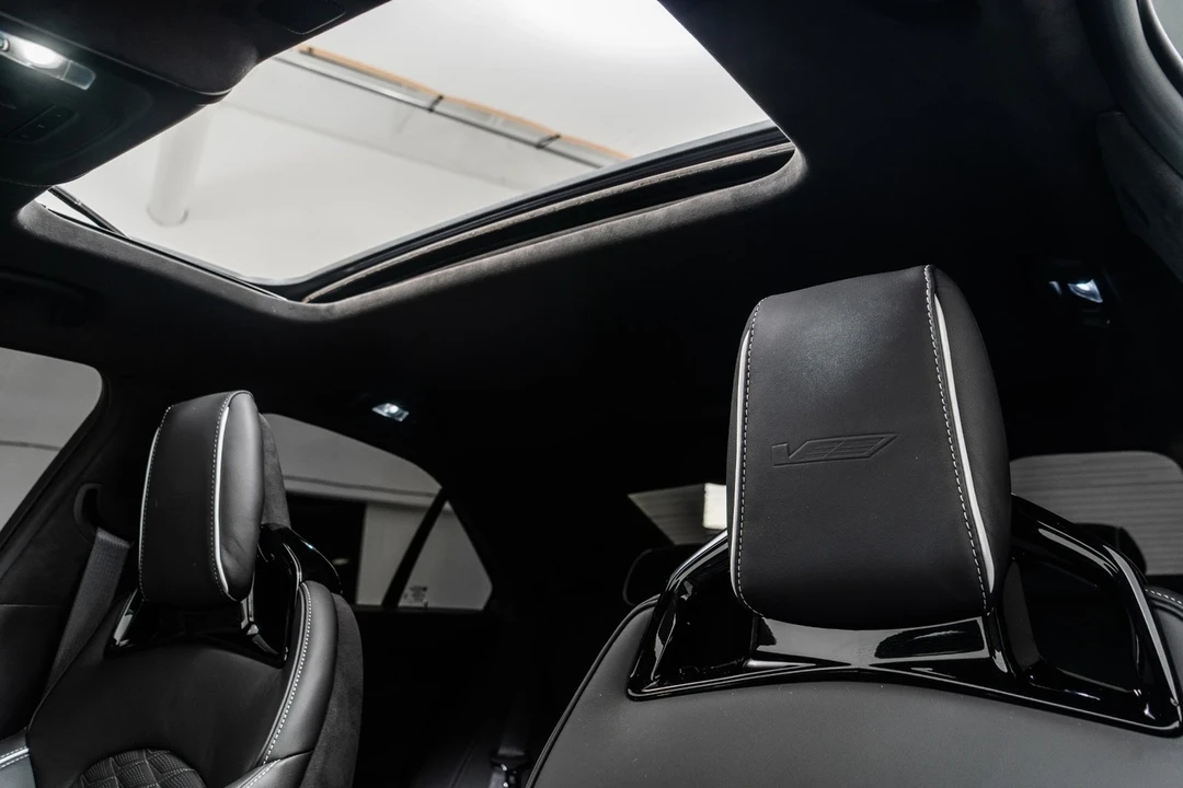 2022 Cadillac CT4-V Blackwing - Image 17 of 21