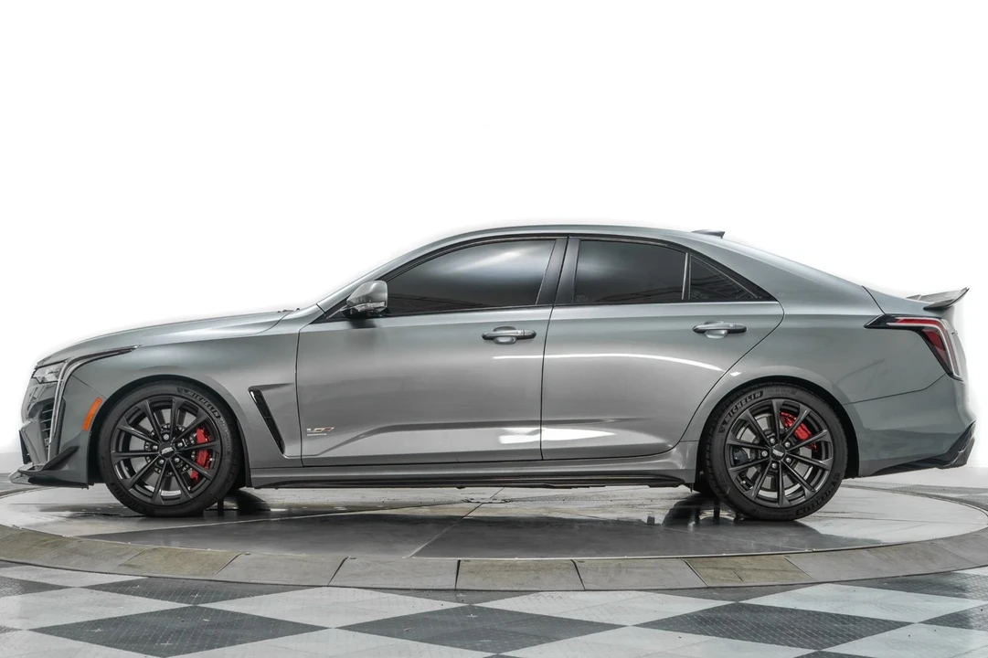 2022 Cadillac CT4-V Blackwing - Image 6 of 12