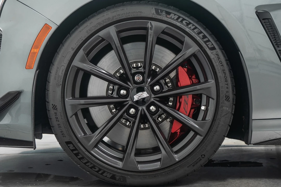 2022 Cadillac CT4-V Blackwing - Image 10 of 12