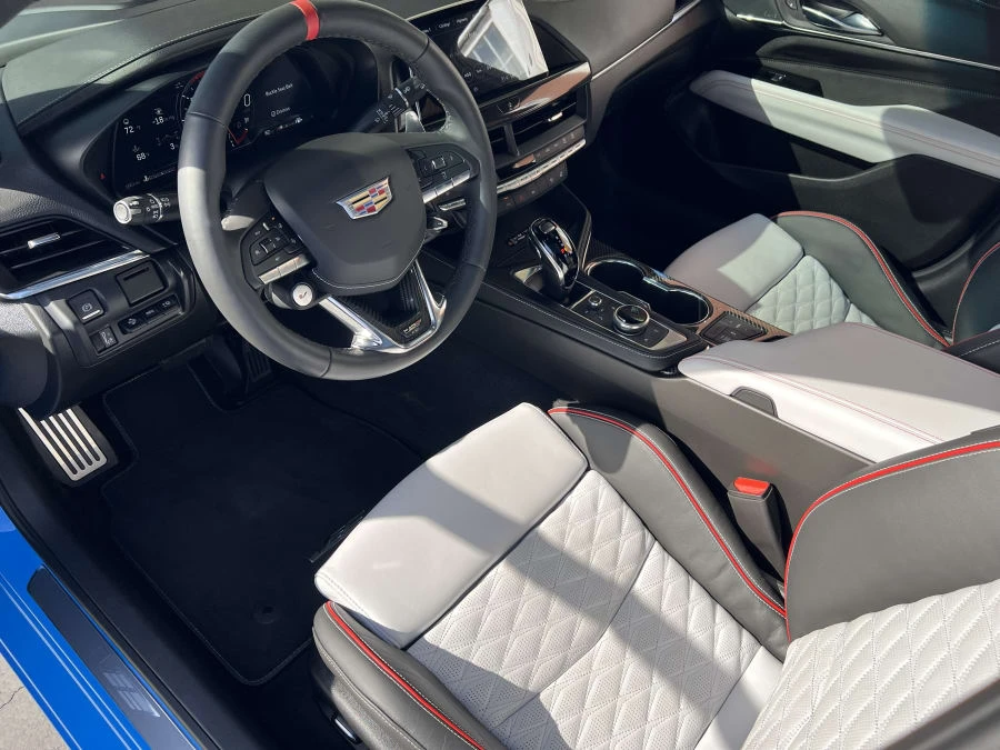 2022 Cadillac CT4-V Blackwing - Image 4 of 9