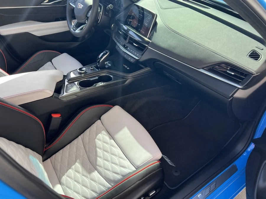2022 Cadillac CT4-V Blackwing - Image 7 of 9