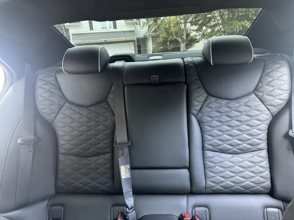 2022 Cadillac CT4-V Blackwing - Image 28 of 31