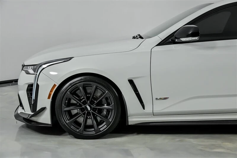 2022 Cadillac CT4-V Blackwing - Image 7 of 21