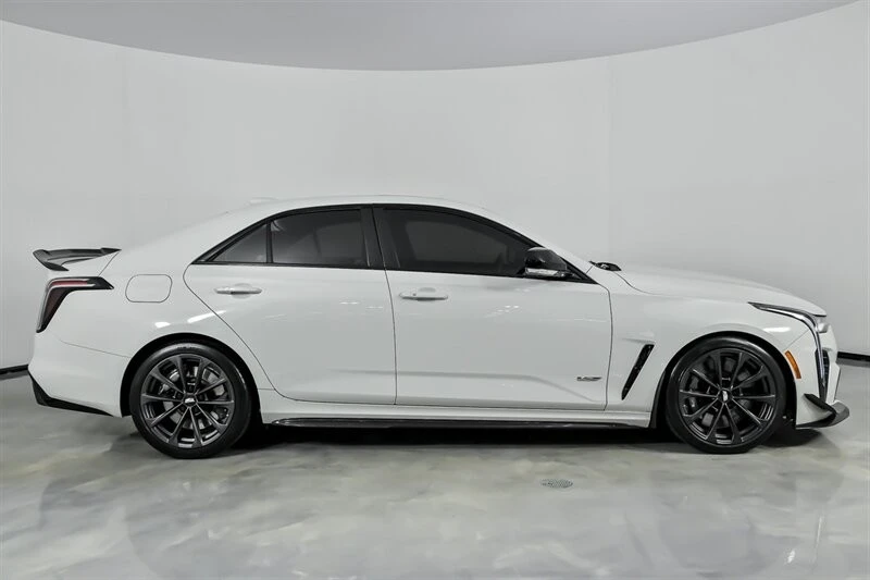 2022 Cadillac CT4-V Blackwing - Image 14 of 21