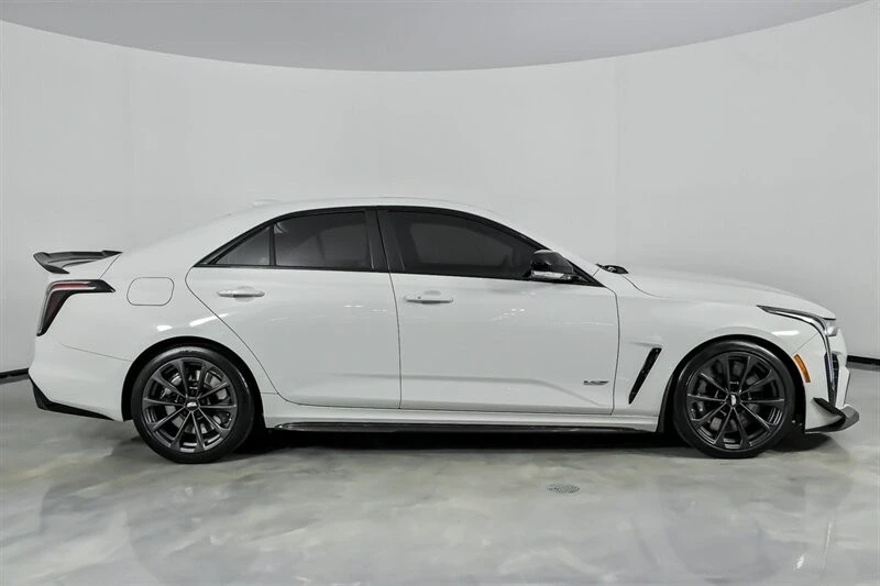 2022 Cadillac CT4-V Blackwing - Image 14 of 21