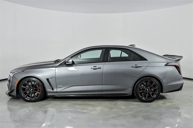 2022 Cadillac CT4-V Blackwing - Image 8 of 12