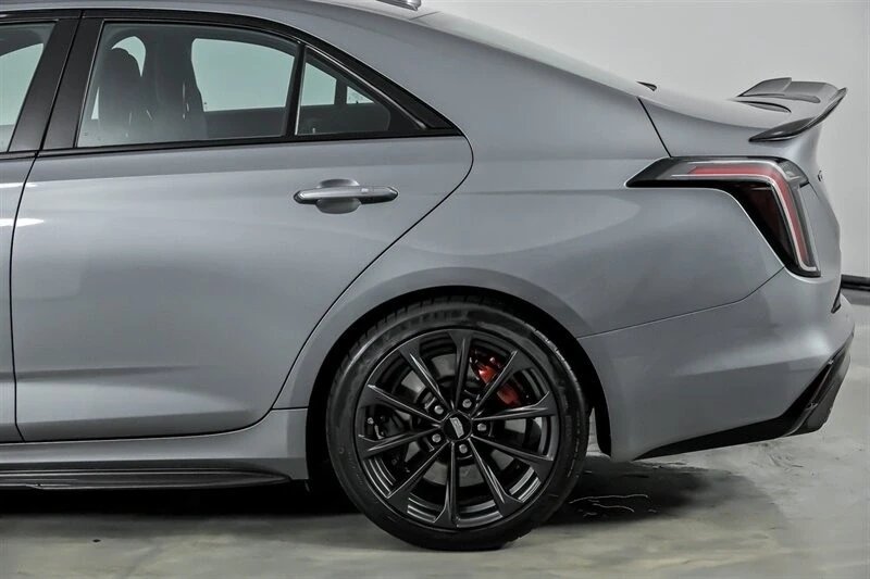 2022 Cadillac CT4-V Blackwing - Image 9 of 12