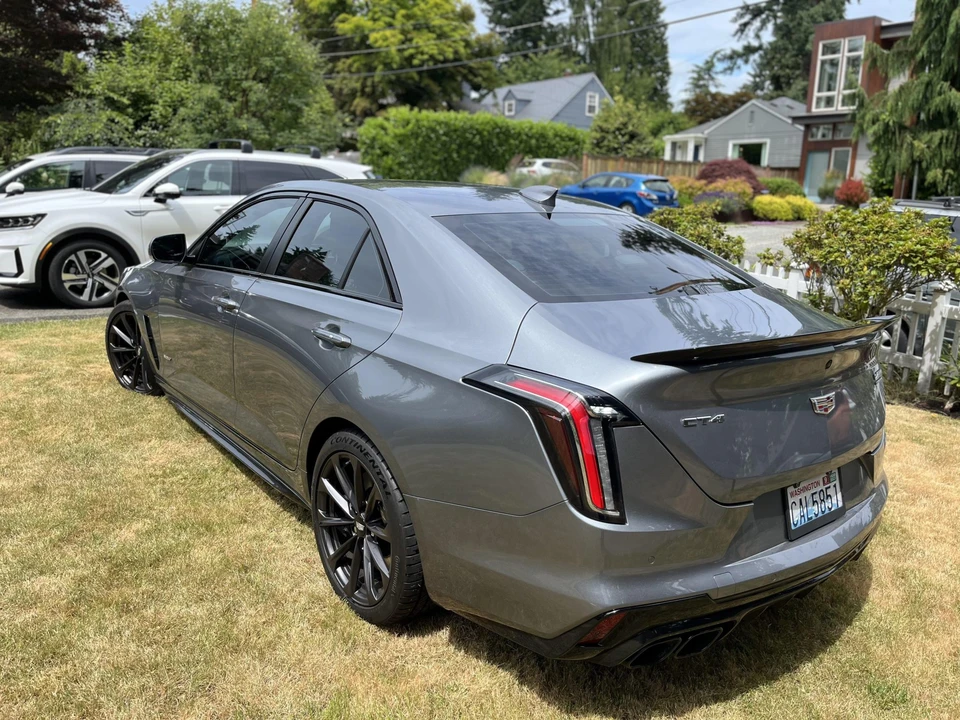 2022 Cadillac CT4-V Blackwing - Image 10 of 31