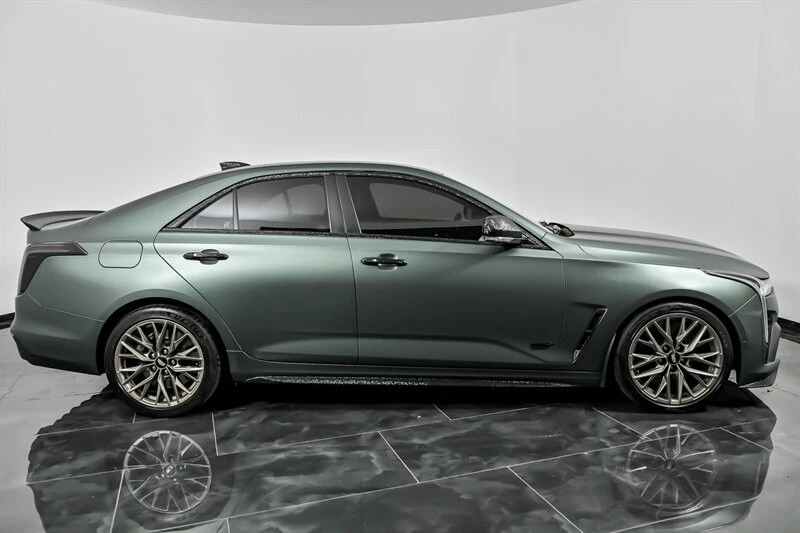 2022 Cadillac CT4-V Blackwing - Image 13 of 21