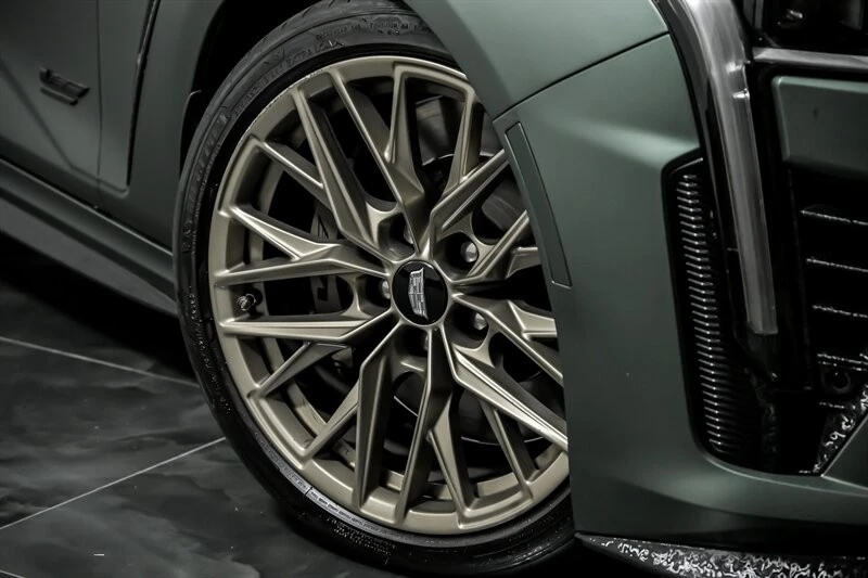 2022 Cadillac CT4-V Blackwing - Image 3 of 21