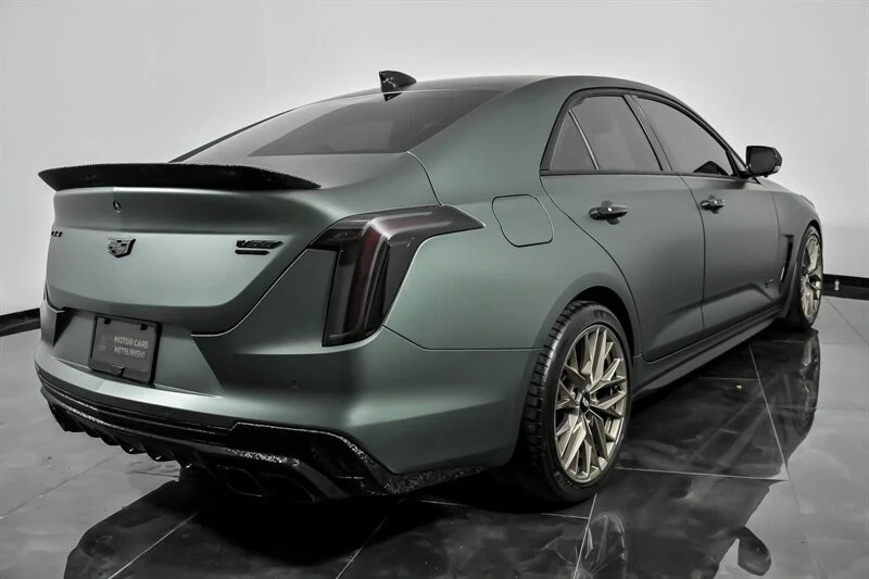 2022 Cadillac CT4-V Blackwing - Image 11 of 12