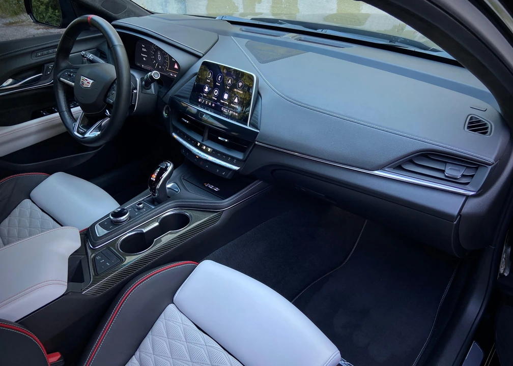 2022 Cadillac CT4-V Blackwing - Image 28 of 31