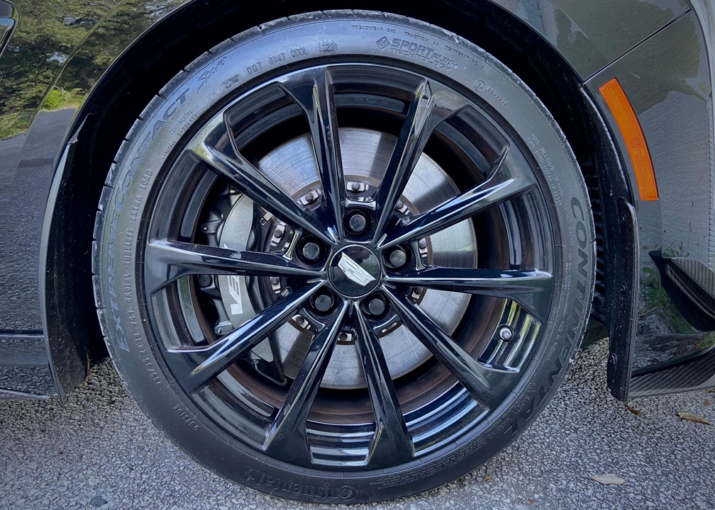 2022 Cadillac CT4-V Blackwing - Image 15 of 31