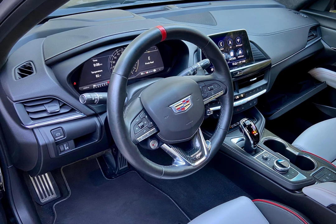 2022 Cadillac CT4-V Blackwing - Image 16 of 31