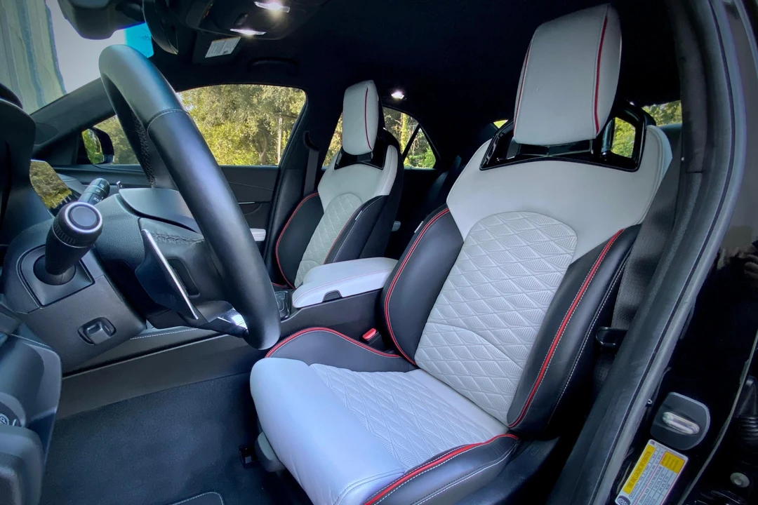 2022 Cadillac CT4-V Blackwing - Image 17 of 31