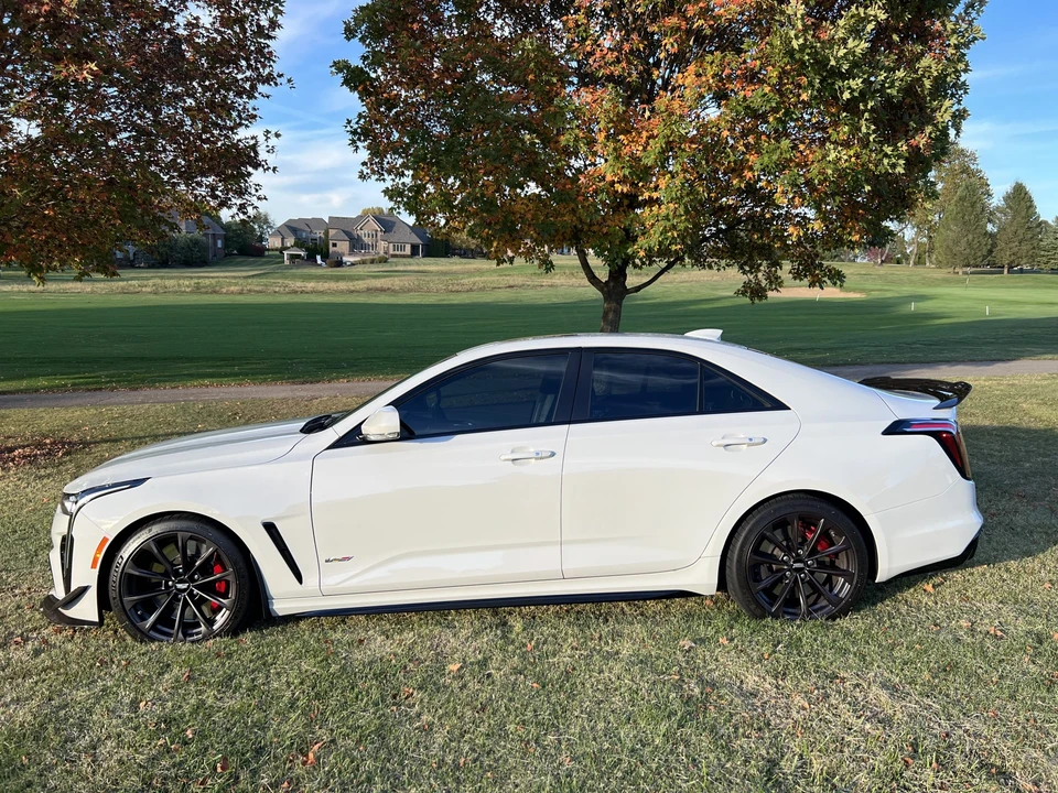 2022 Cadillac CT4-V Blackwing - Image 15 of 31