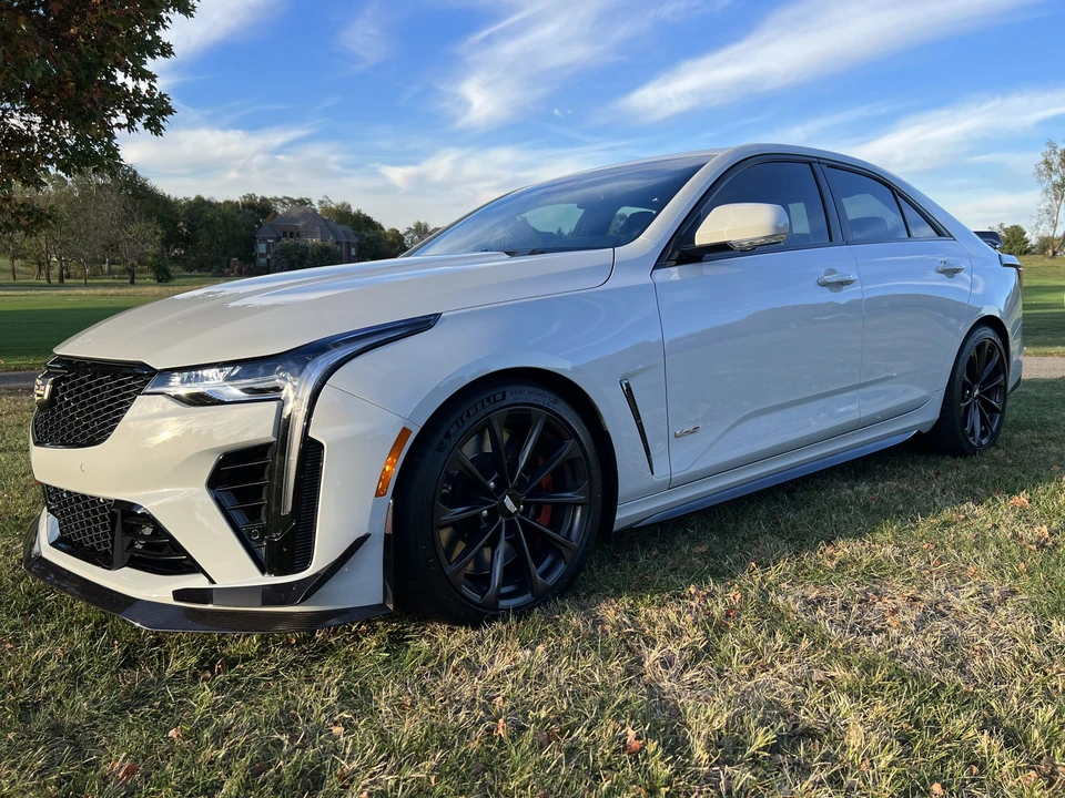 2022 Cadillac CT4-V Blackwing - Image 3 of 31