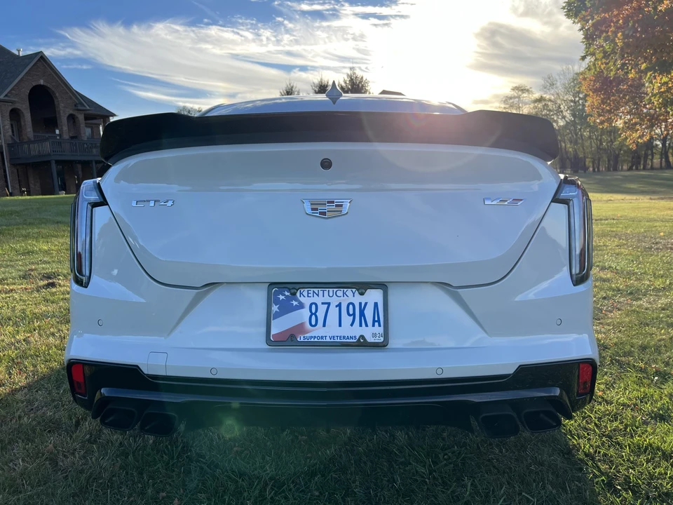 2022 Cadillac CT4-V Blackwing - Image 11 of 31