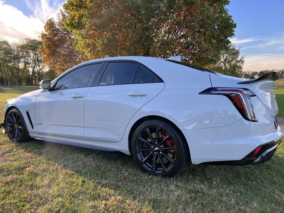 2022 Cadillac CT4-V Blackwing - Image 13 of 31
