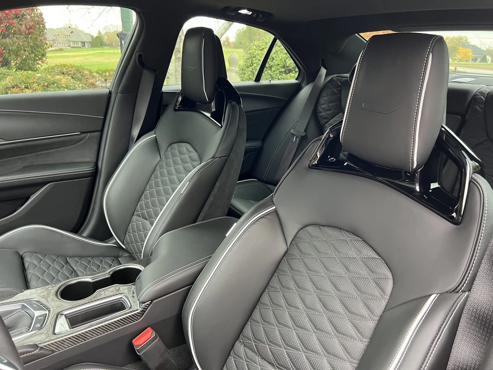 2022 Cadillac CT4-V Blackwing - Image 28 of 31